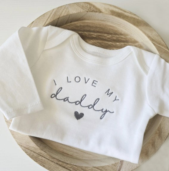I Love My daddy ONESIES® | Custom Father's Day Embroidery momdad110